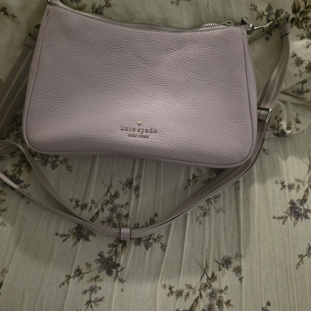 kate spade reposhing this
